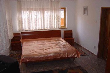 Rumunjska Privát Buşteni, Eksterijer